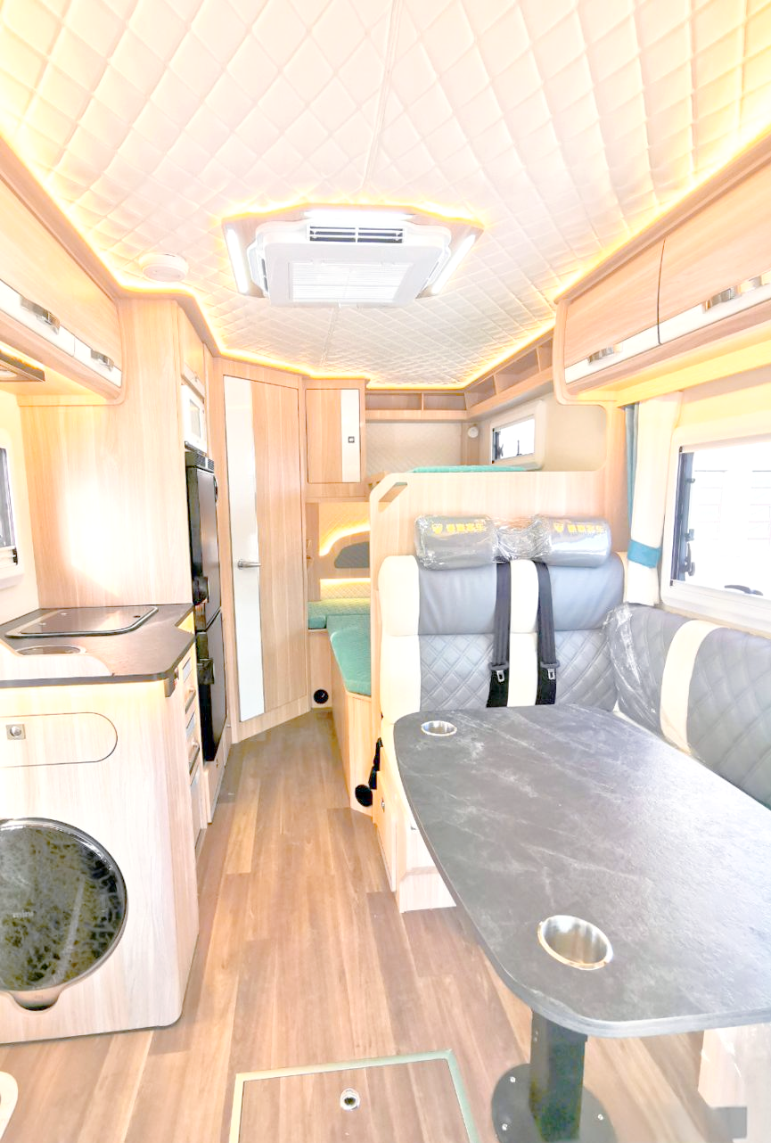 房车卫生间使用指南:功能,设施与排放详解