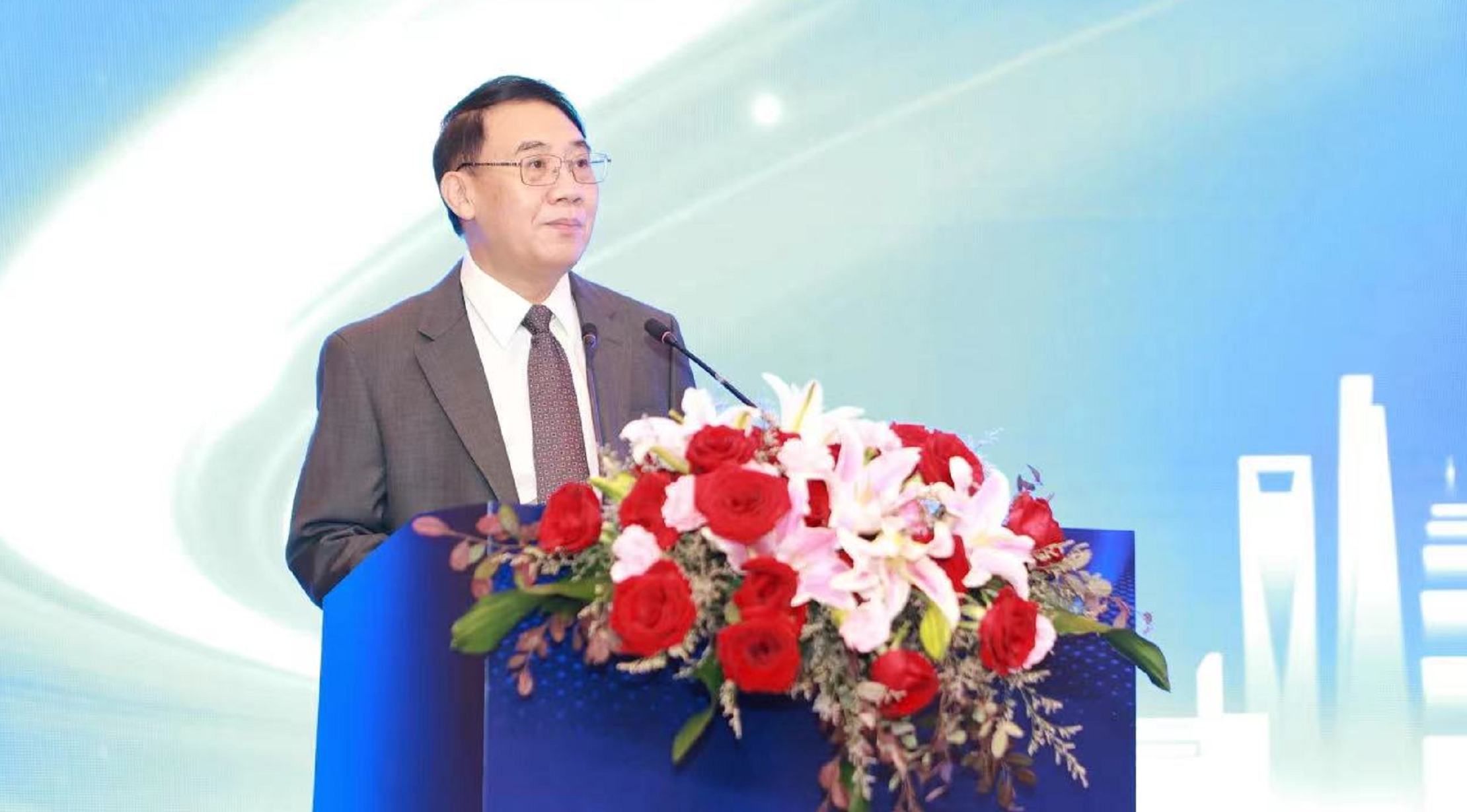 杨华辉:资本市场必将在服务实体经济,服务国家战略中发挥更大的作用