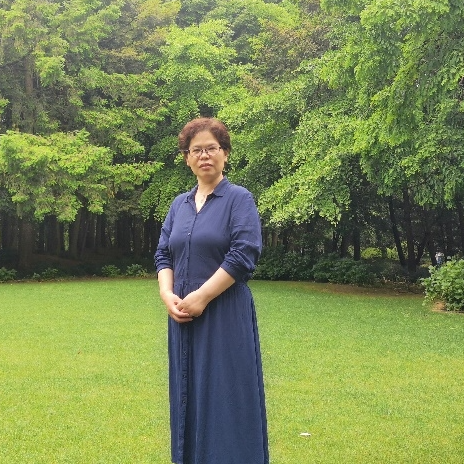 蜜观人物丨上海植物园张春英当看向一片杜鹃花海我看到过去稚嫩的生命