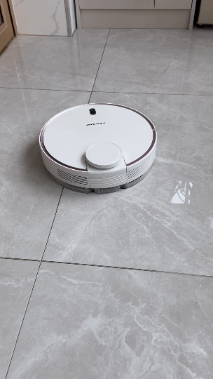 扫地机器人如何选?看4方面19项指标 实机测试