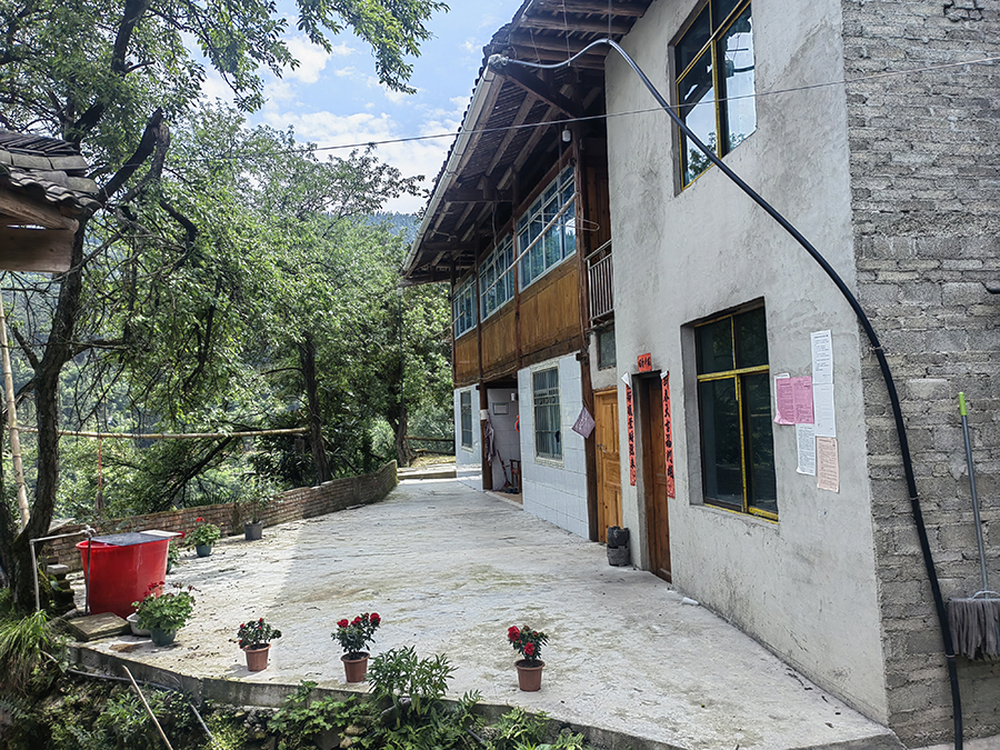 剑河县柳川镇巫堆村"三强化"抓实庭院美化