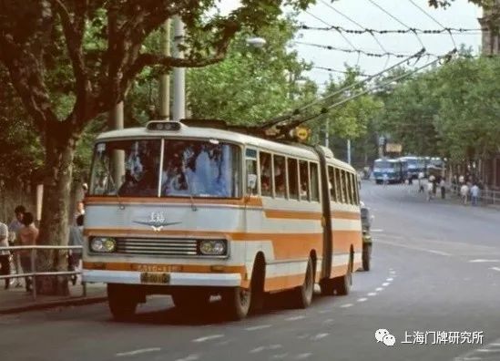 車影行蹤 | 願再