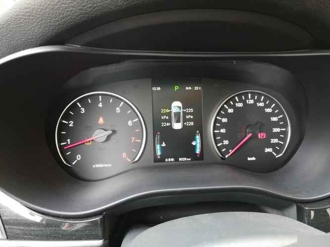 比亚迪宋max胎压报警怎么消除