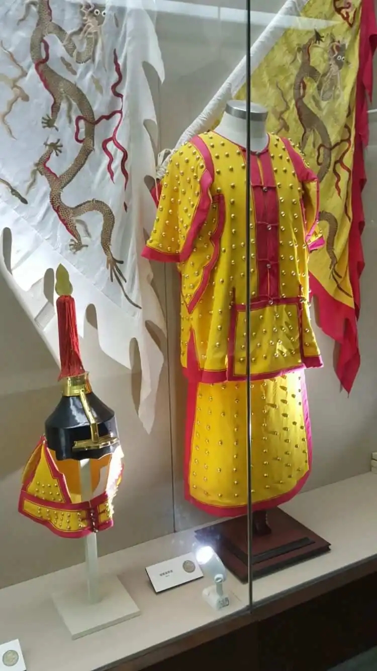 镶黄旗和正黄旗区别