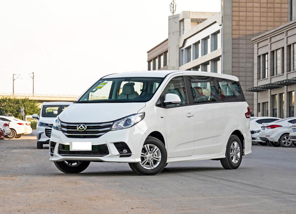 花16万提上汽大通maxusg109座,这车到底值不值?车主有一肚子的话想说!