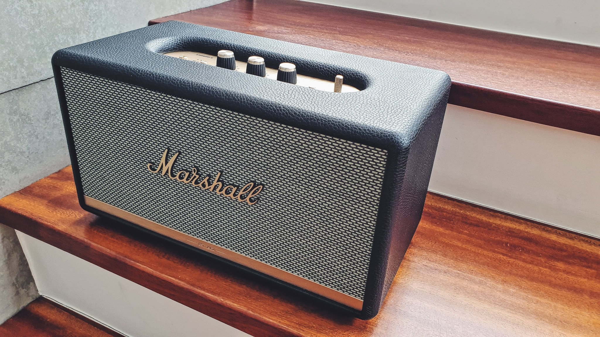 不仅是蓝牙音箱,更是装饰艺术品,马歇尔stanmore ii使用分享