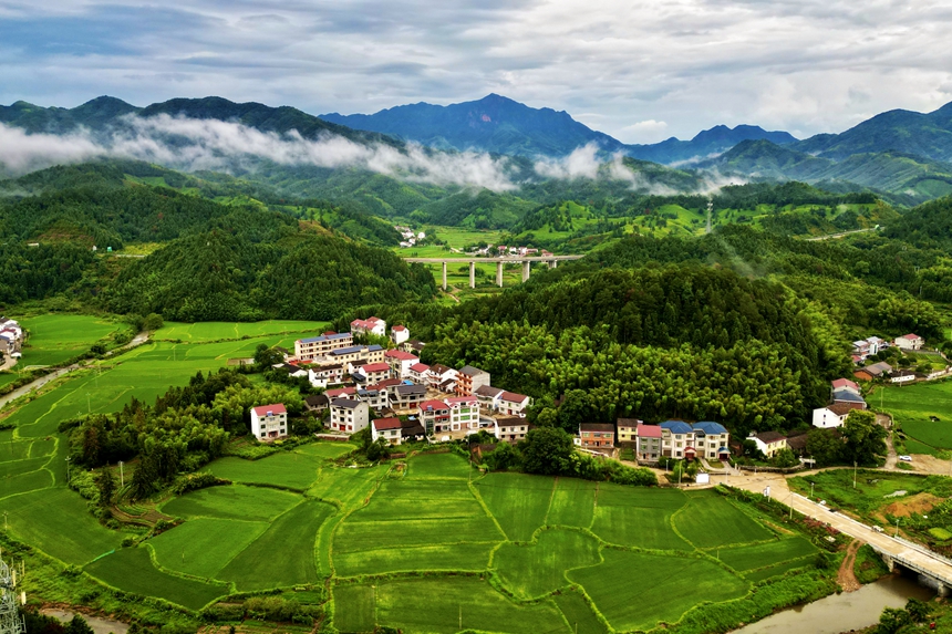 江西资溪绿色发展助力乡村蝶变