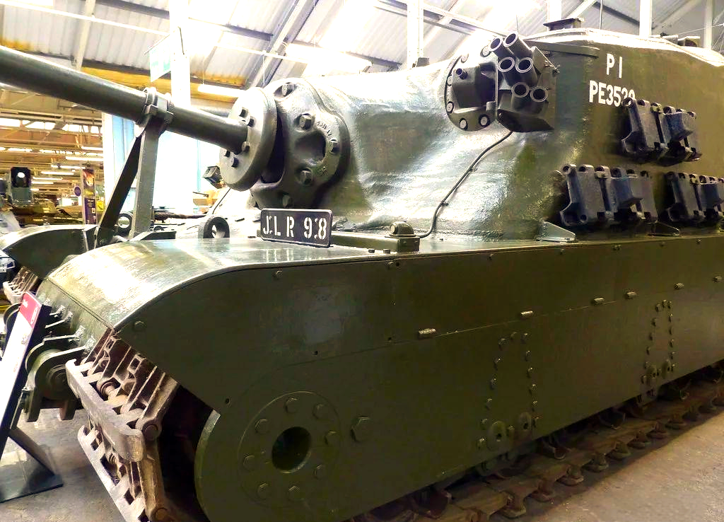 探秘英国土龟重型坦克歼击车:战车中的佼佼者