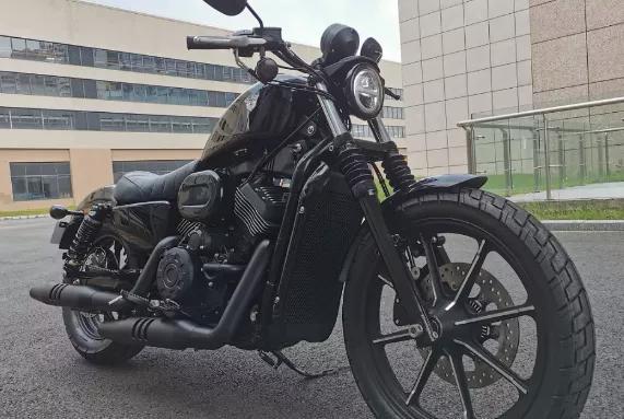 36800元的国产哈雷硬汉883巡航