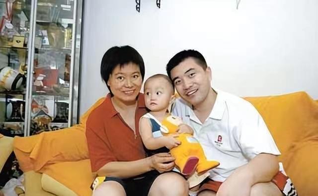 铿锵玫瑰刘爱玲:将青春奉献给中国女足,37岁生子如今过得很幸福