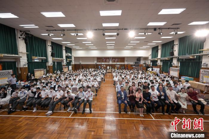 香港培侨中学举行传统文化日 传统曲艺走进校园