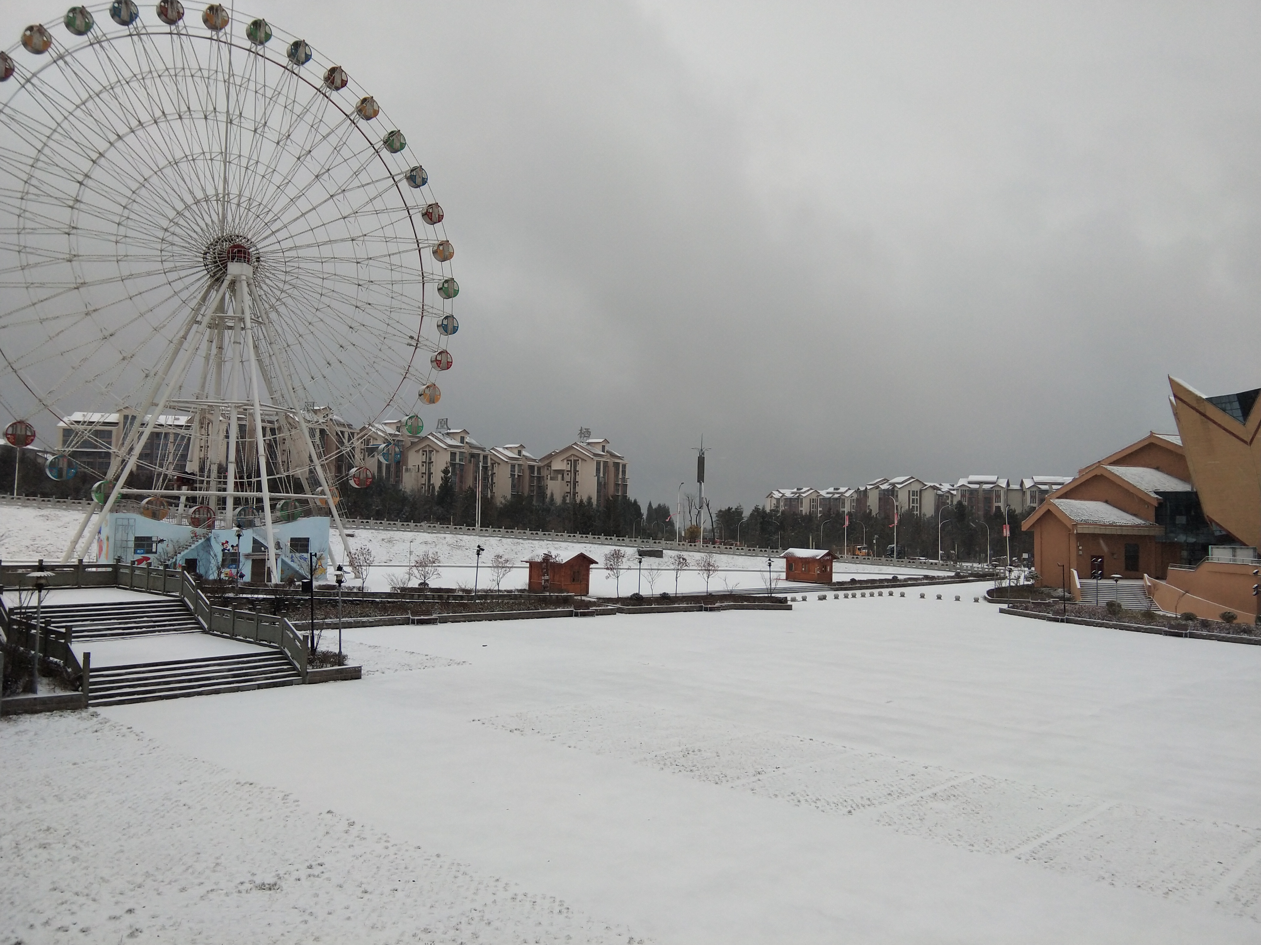 石柱黄水雪景图片