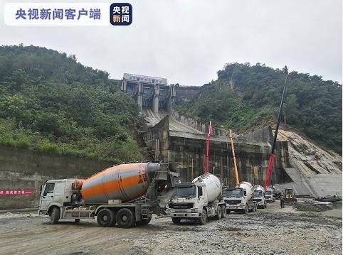 湖北鄂坪水电站局部垮塌沉陷,已转移群众5000余人