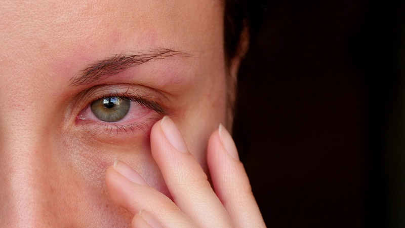 新冠病毒如何伤害眼睛视网膜
