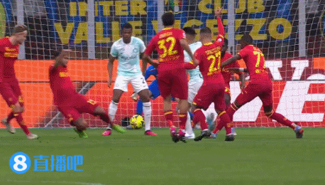 意甲第25轮梅阿查球场直播_意甲国际米兰vs莱切姆希塔良劳塔罗_意甲领头羊易主！劳塔罗破球荒比肩队史三大传奇，国米2-0拉齐