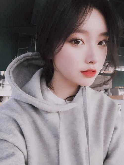 璟美国际:只有少数人能看到你内心的光亮,多数人只能看到外在