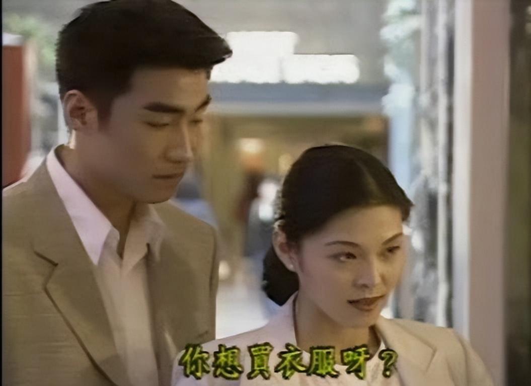 拥有7块腹肌的胡兵,不许自己脸垮长胖,52岁还这么自律,是狠人