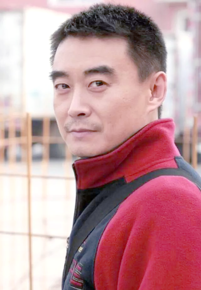 徐光宇:从《家有一老》到《红高粱》的角色魅力