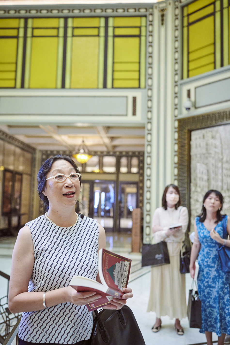 声音纪录片|跟随作家陈丹燕,听她讲和平饭店的秘事