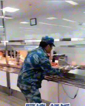 以为这只猫能跳过来呢 第11张