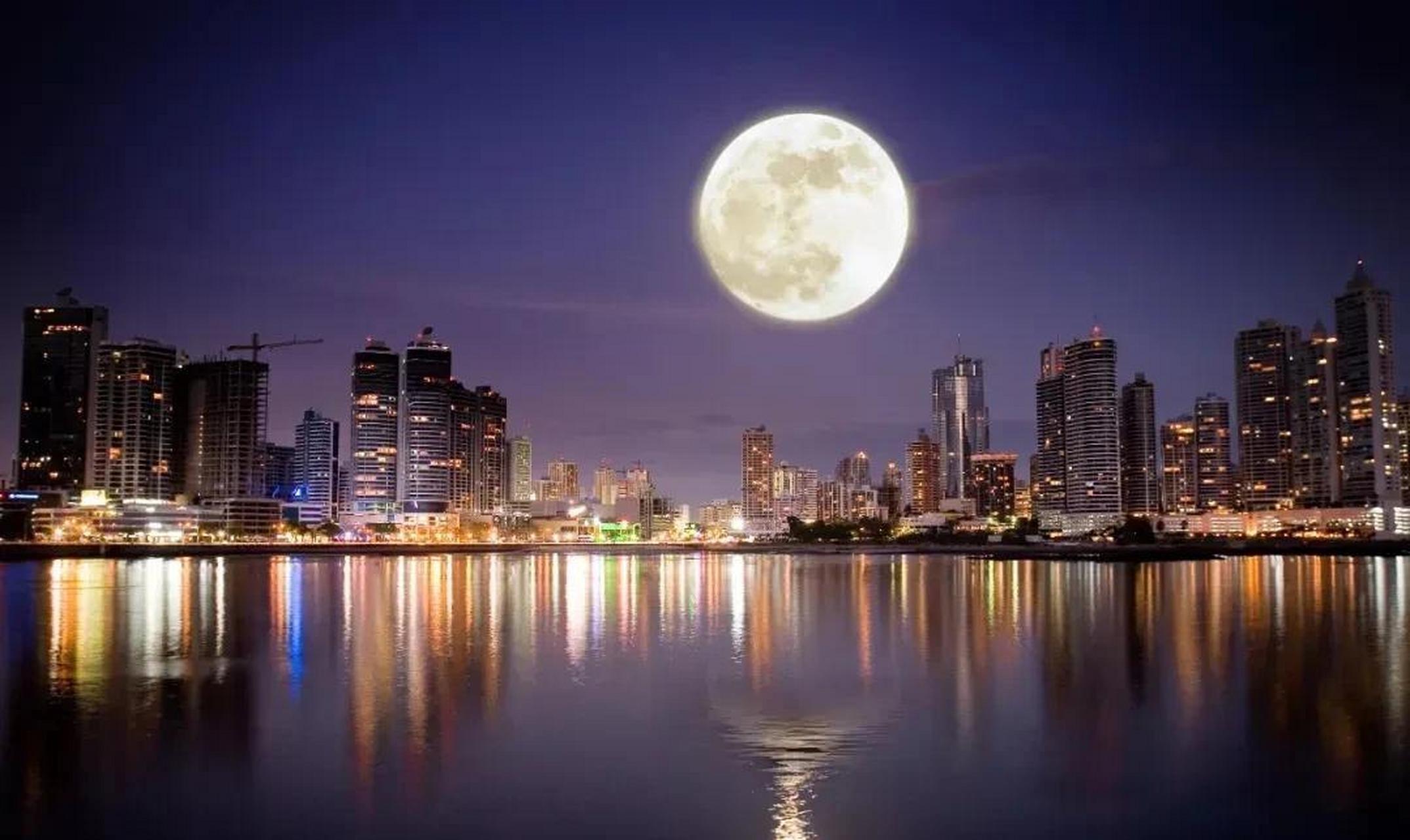 上联:月下箫声远 下联:?171717171717