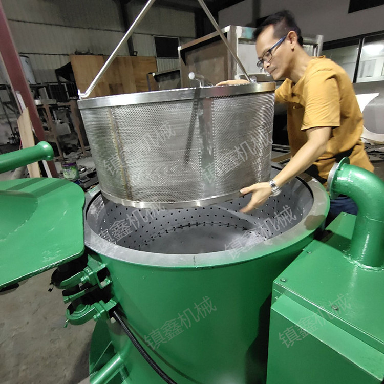 铝渣脱油机甩干机三足离心脱水机 大型钢渣脱油机厂家