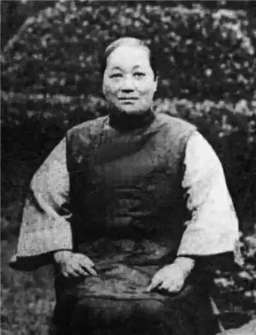 盛宣怀留下2万亿遗产,200名佣人中,2名女佣生的女儿成近代名人