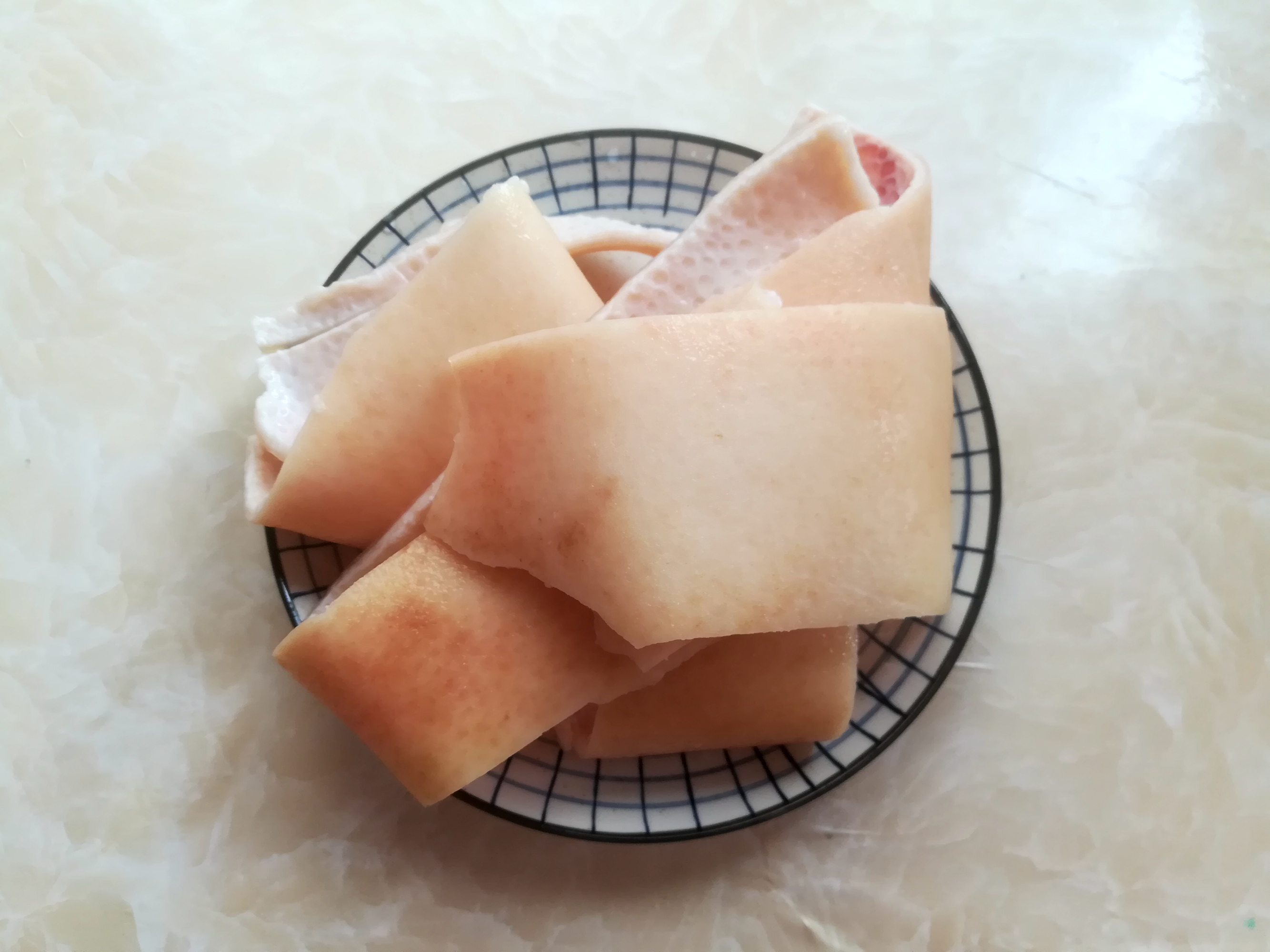 春天吃肉不如吃它,富含胶原蛋白,每天吃几块,皮肤细嫩有光泽