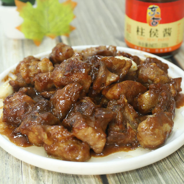 煎焗排骨,肉质软嫩,美味下饭