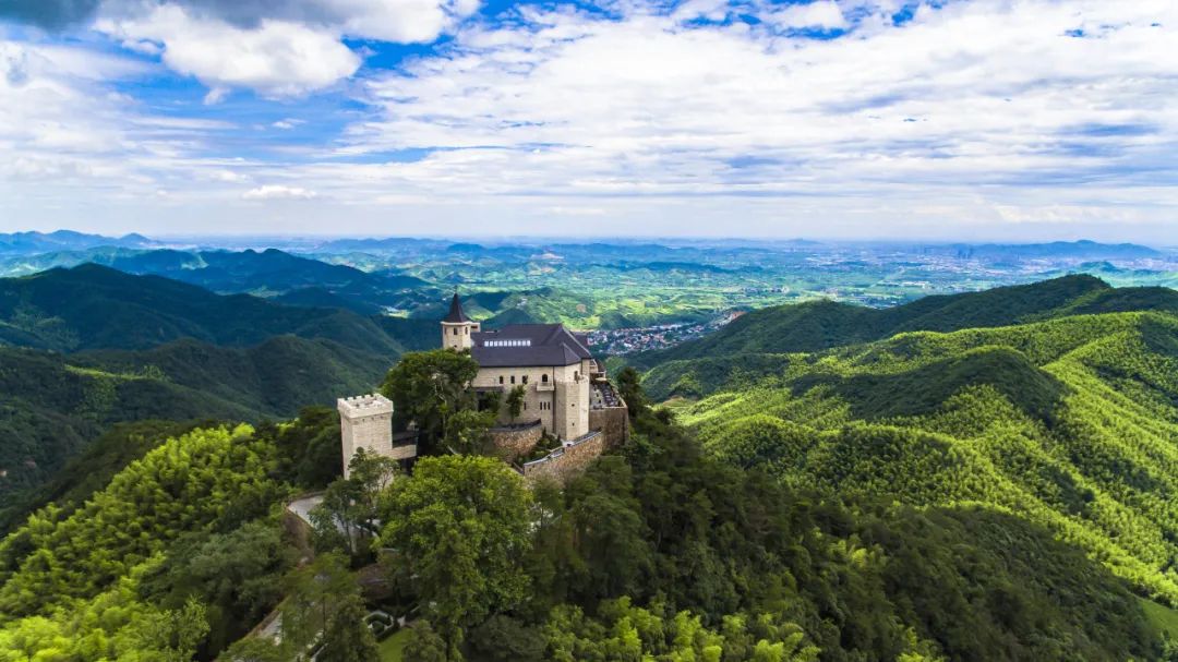 风起湖州沪苏湖铁路建成中的城市蝶变