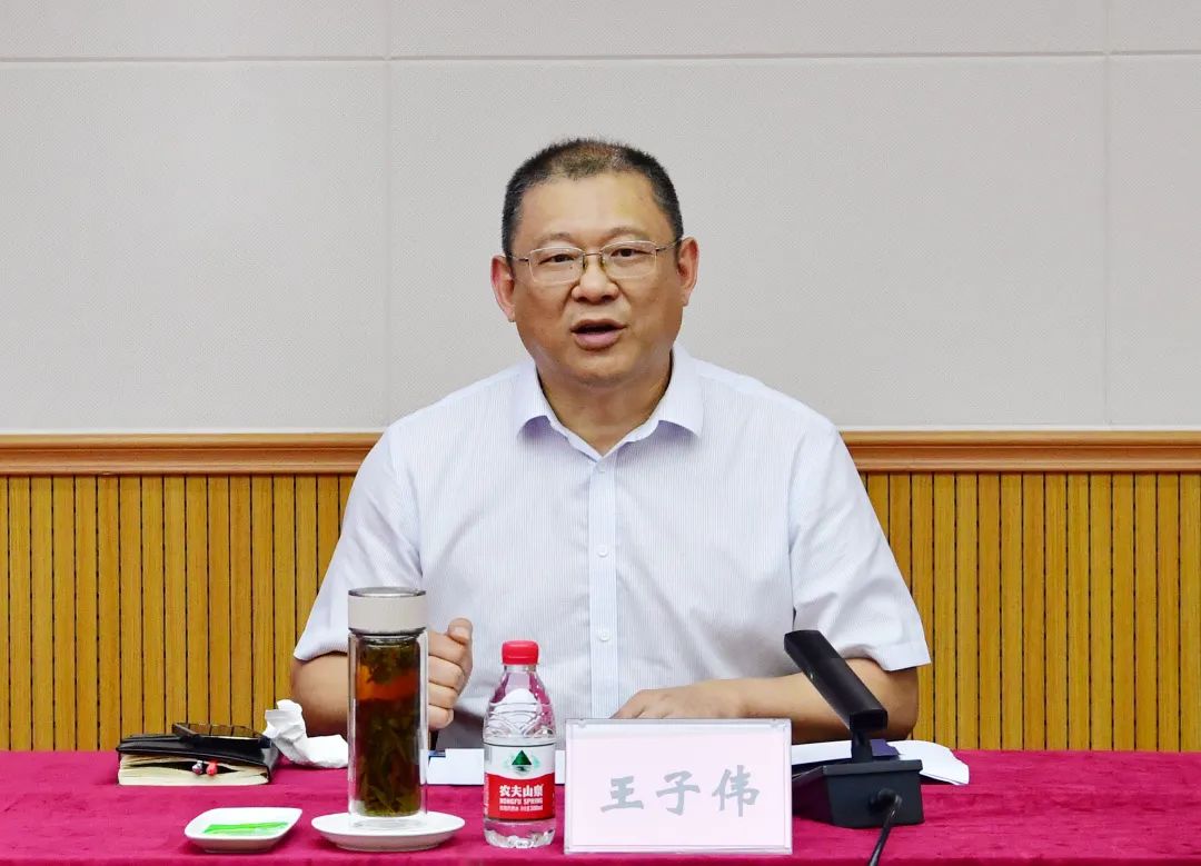 西南政法大学孙长永教授带队到九龙坡法院调研