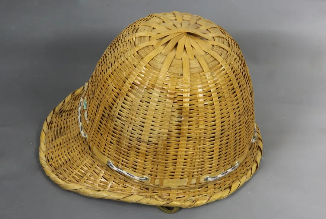 藏品故事|竹条安全帽