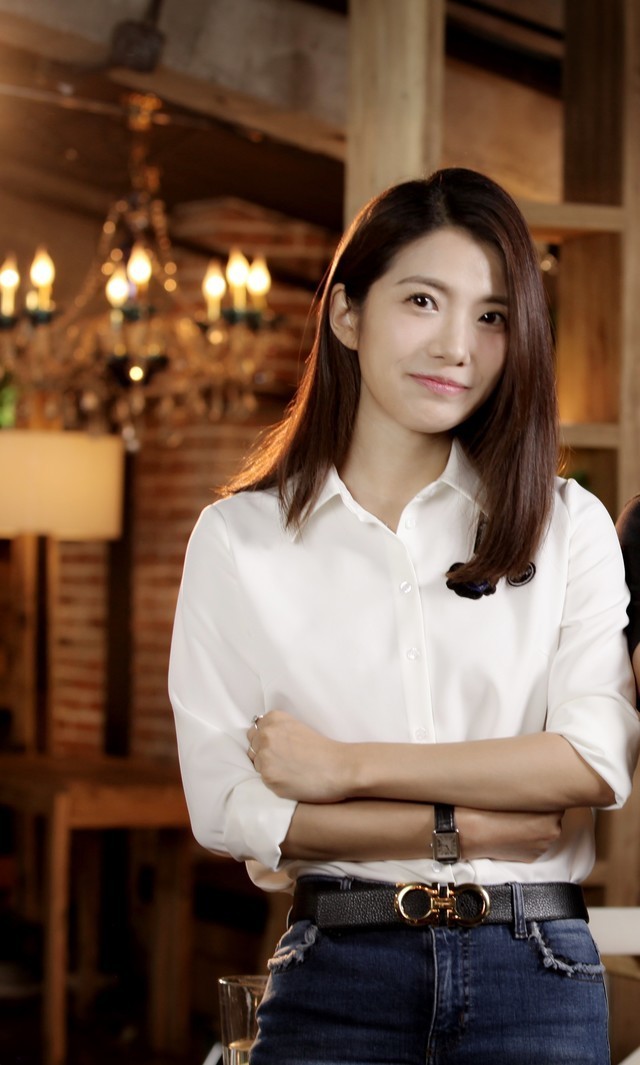 agon保时捷设计联名显示器新品发布会竞速来袭