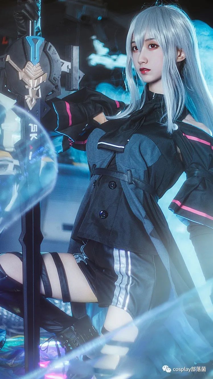cos:明日方舟斯卡蒂cos正片@木棉棉