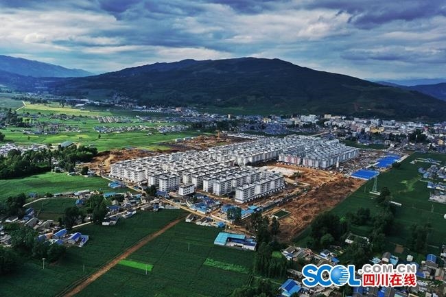 搬进新家,就不用租房子住啦!