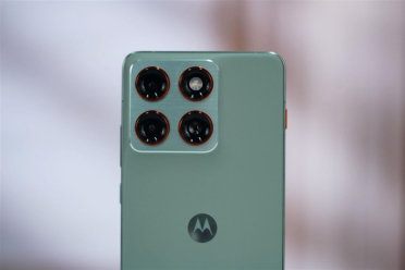 安卓Air首秀！联想moto X70 Air 评测：159g的极致轻薄