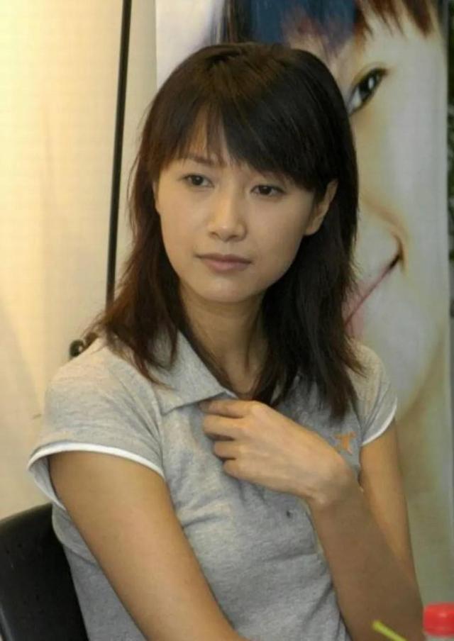 王朔的前妻为什么会输给徐静蕾?有位商人说,沈旭佳心里早有答案