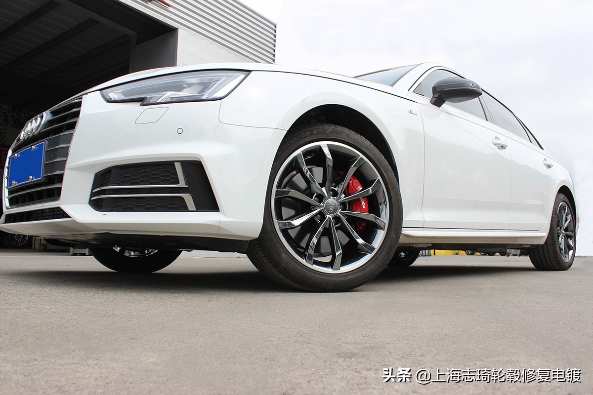 白色车轮毂改什么颜色好看