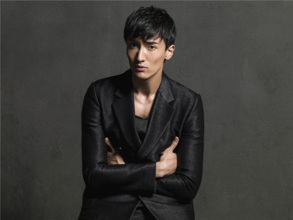 王传君:最穷时卡里不到100万,拍完《我不是药神》,感觉不穷了