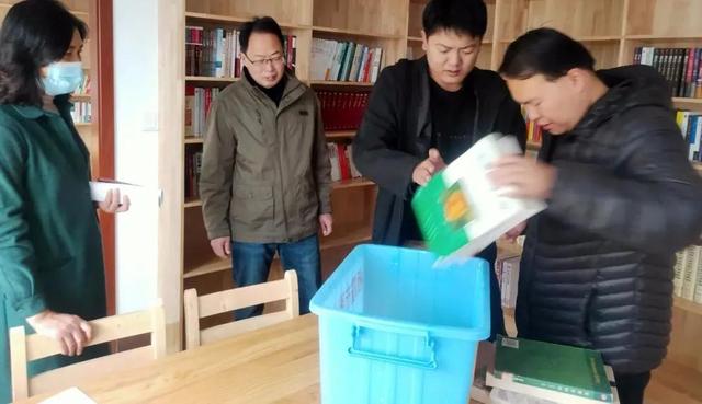 栖霞图书馆（栖霞图书馆电话）《栖霞图书馆营业时间》