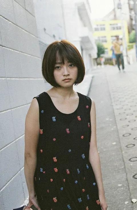 安达佑实的写真集"私生活"鉴赏