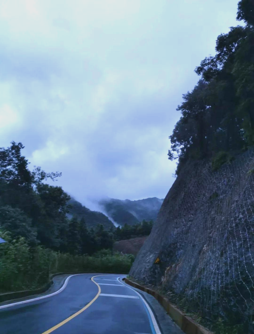 石台仙寓山天气预报马上知