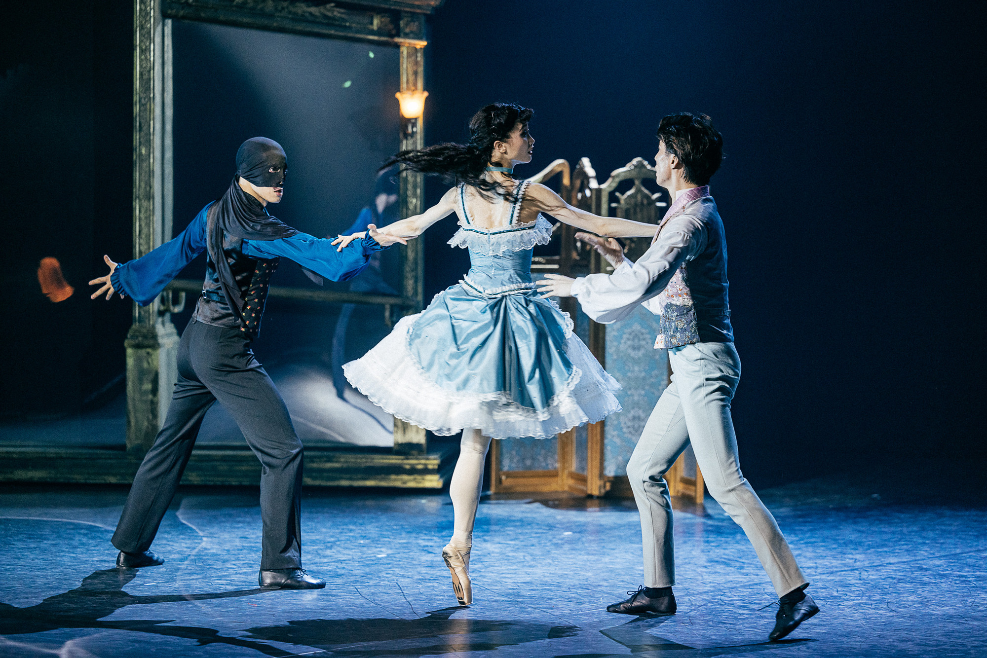 从好莱坞默片到海派芭蕾,他用音乐描绘巴黎盛景