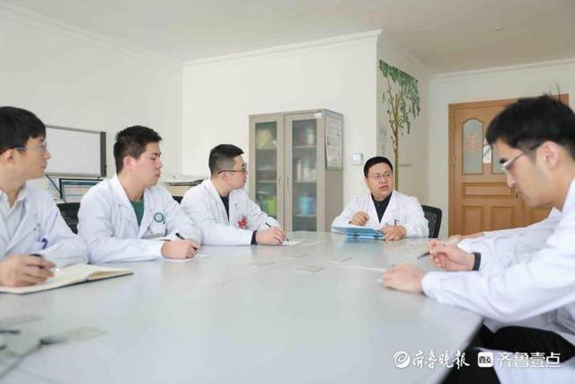 烟台毓璜顶医院泌尿外科副主任林春华:协同挑战mdt精准诊疗