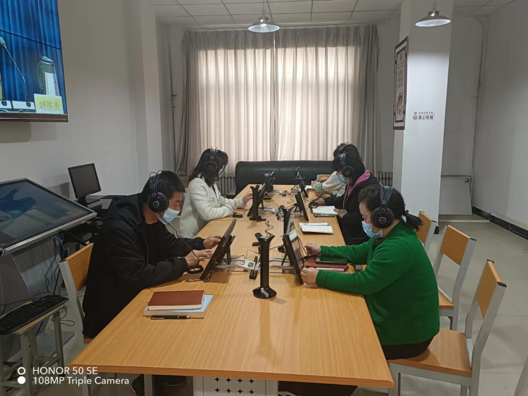 庆阳市图书馆电子阅览室一期阅读设施建设完成