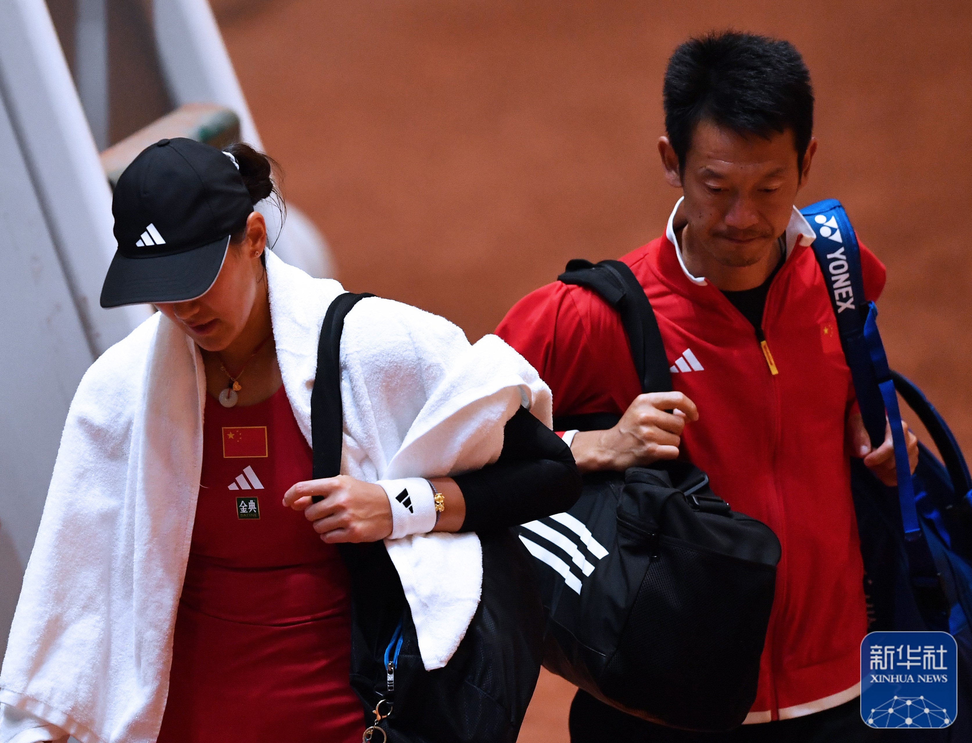 网球|比利·简·金杯:中国队晋级世界组附加赛