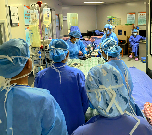 16岁少年成功接受心肺联合移植,跨省转运点亮生命之光