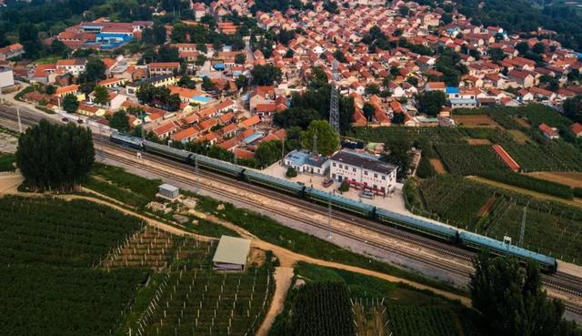 国铁济南局7月1日实行新的列车运行图