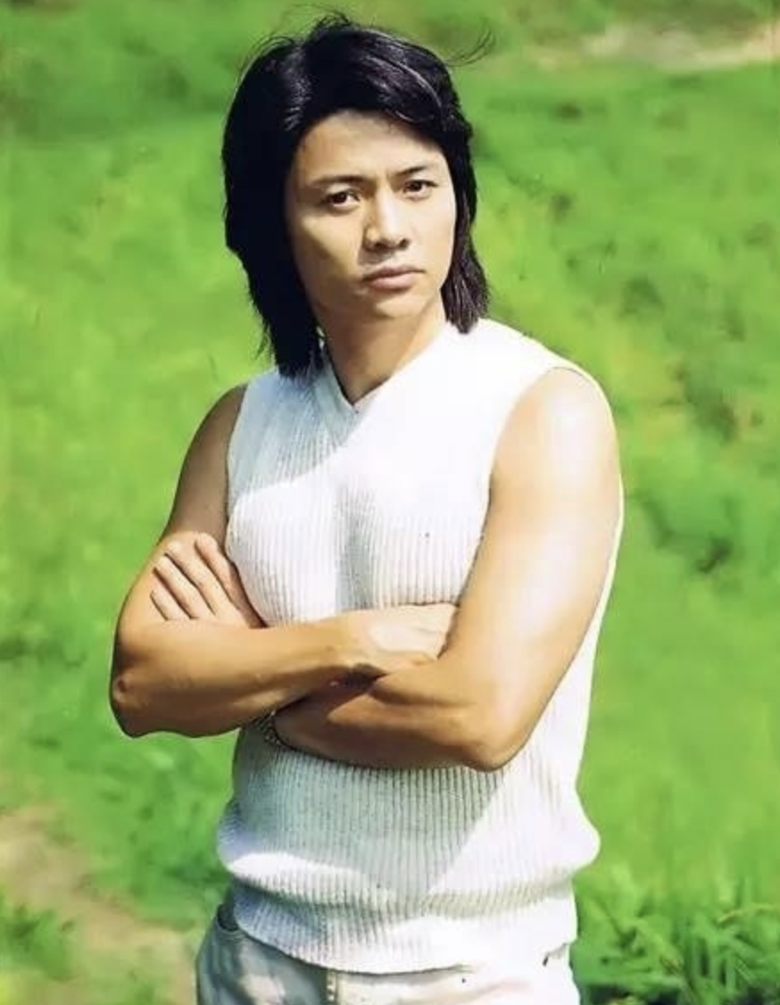 尹天照:事业巅峰陷入罗生门,妻子患血癌,依旧不离不弃36载