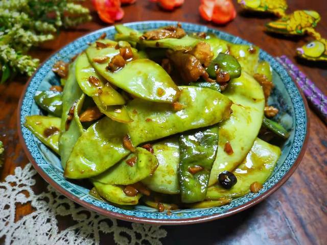 梅豆角的美味之旅:如何做出最好吃的梅豆角